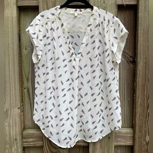 White wheat pattern blouse, by fun2fun (size LG)